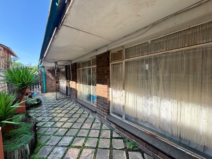 2 Bedroom Property for Sale in Meiringspark North West